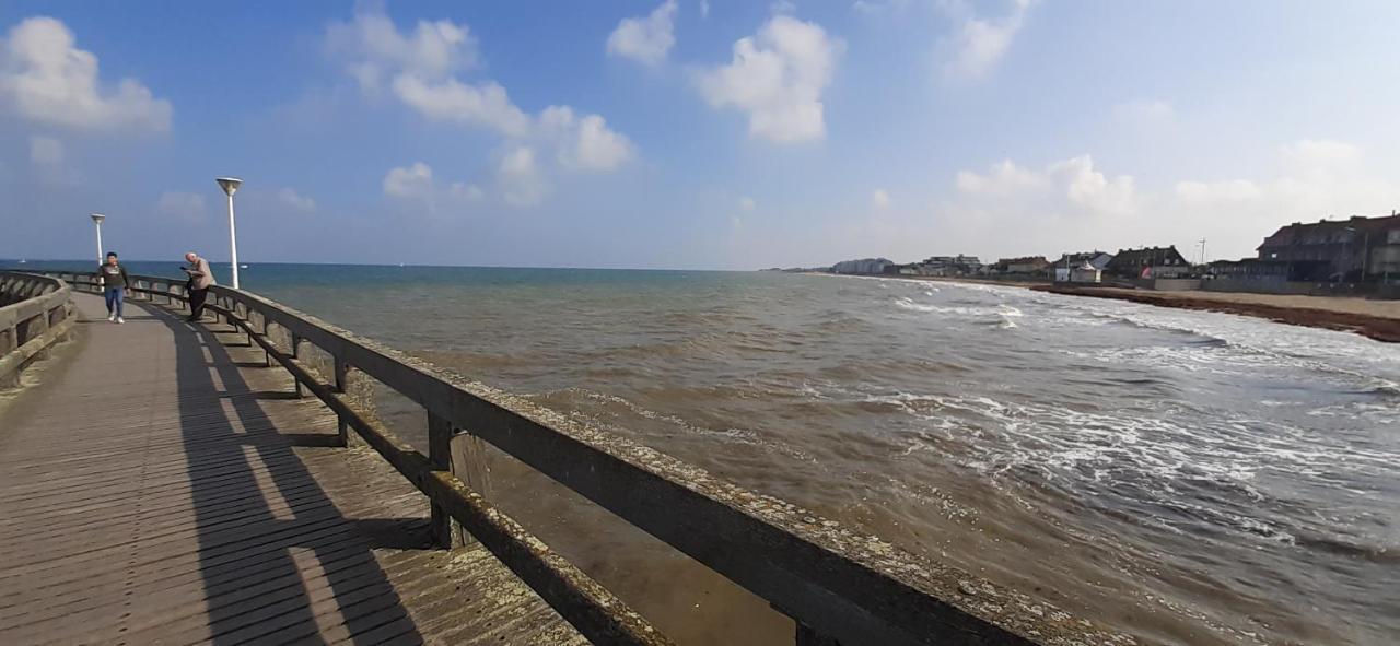 Apartmán La Boussole Courseulles-sur-Mer Exteriér fotografie