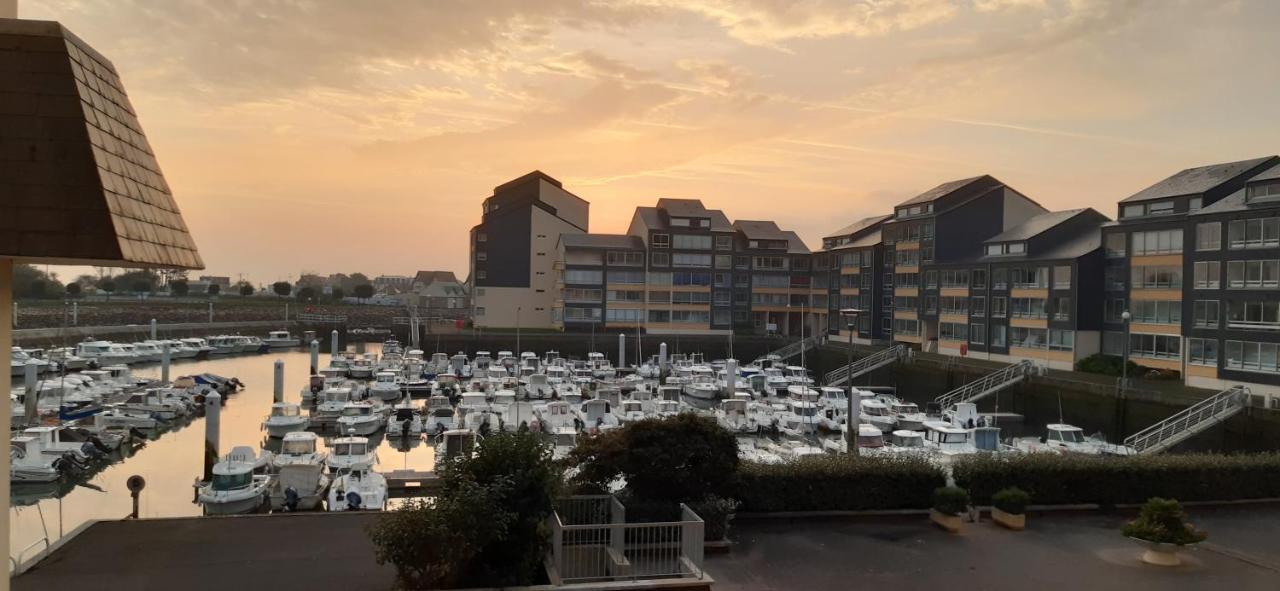 Apartmán La Boussole Courseulles-sur-Mer Exteriér fotografie